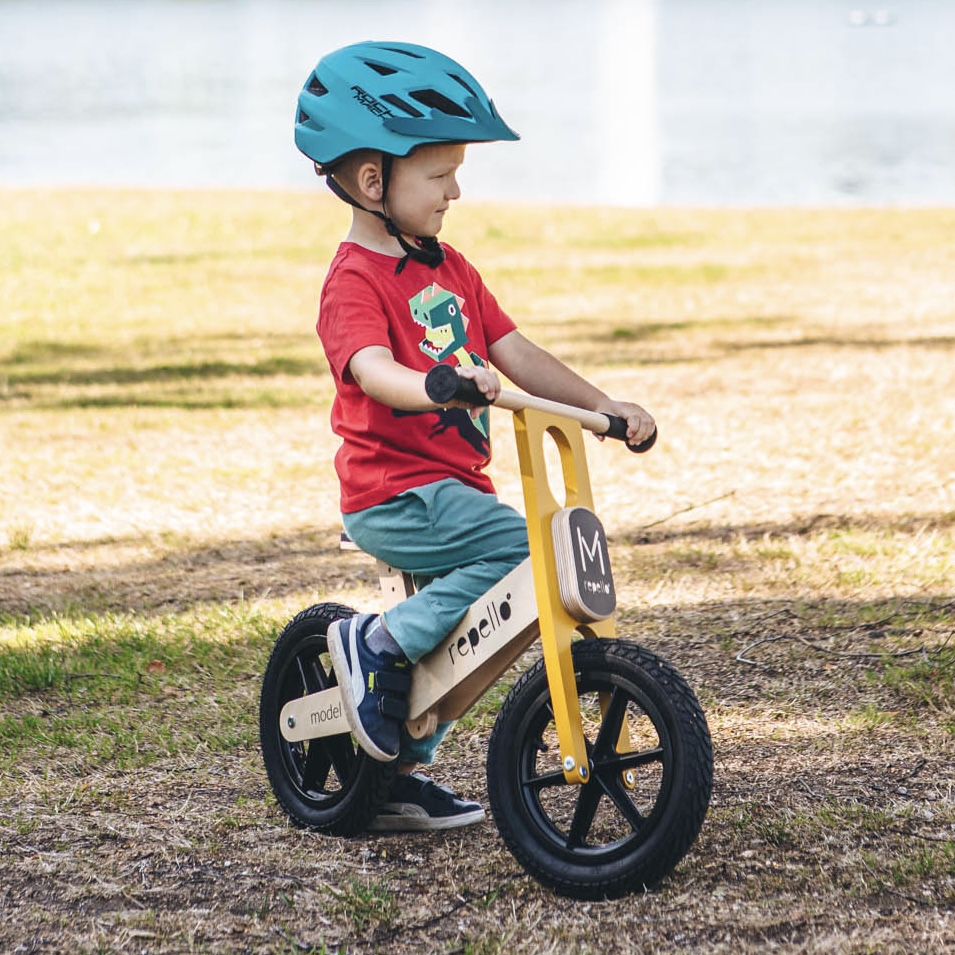 Model M-super leightweight wooden balance bike for kids